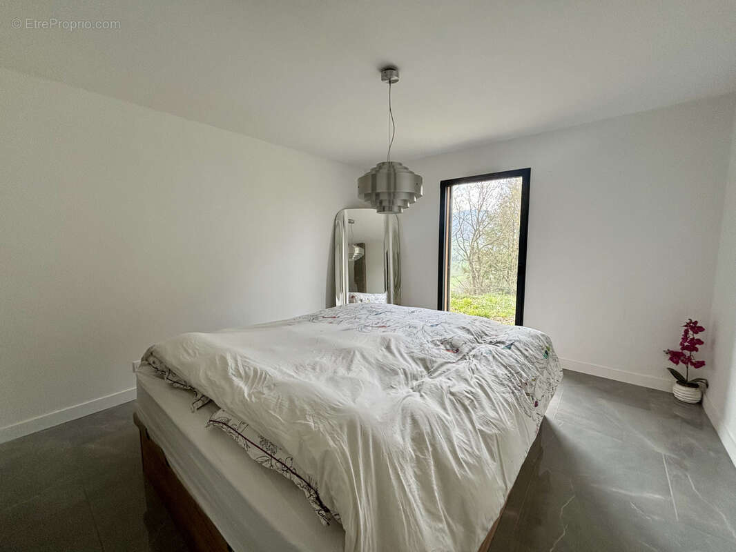 Maison à SAINT-FORGEUX