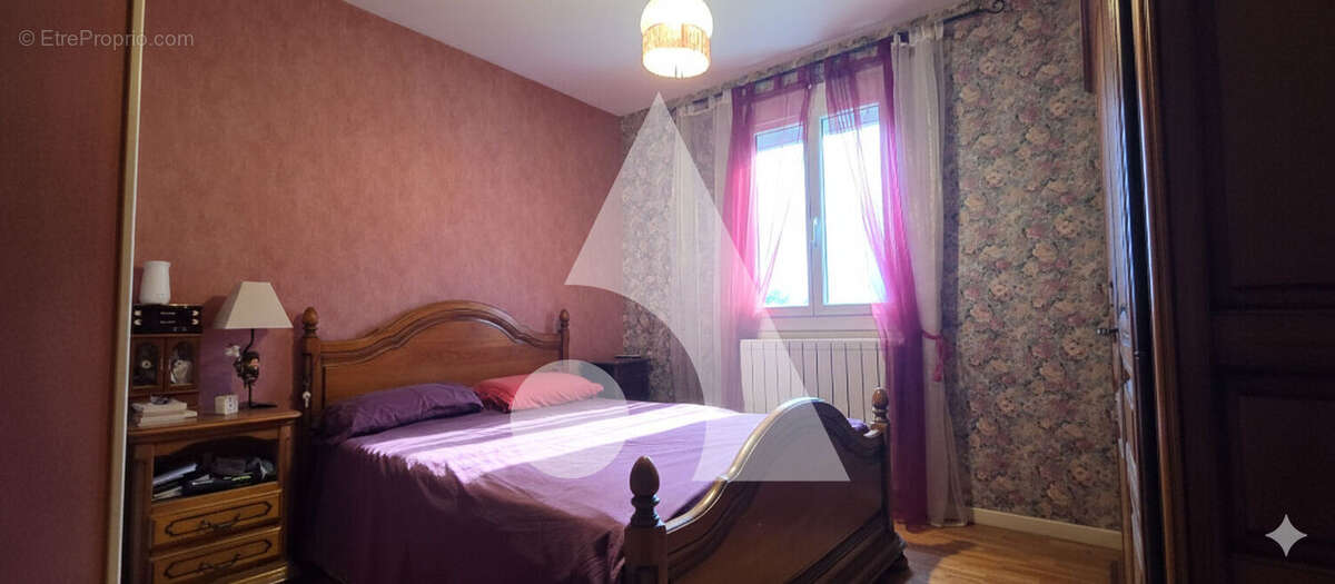 Maison à TRESPOUX-RASSIELS