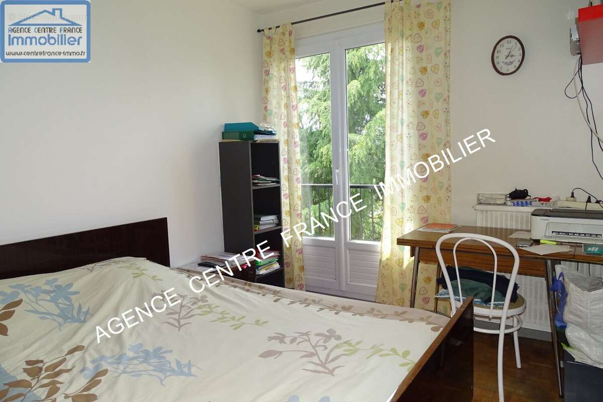 Appartement de 4 pièces en dernier étage avec balcon et parking - photo 9