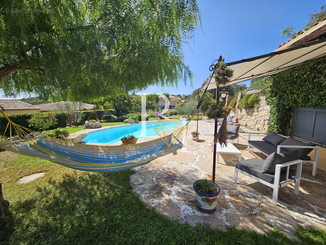 Maison à SAINT-JEANNET