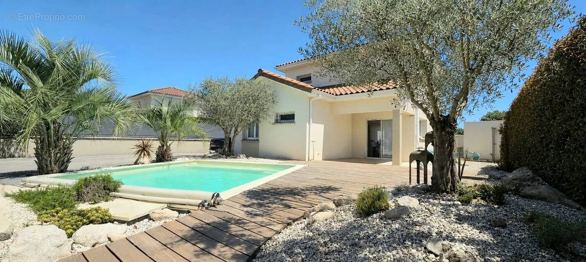 Maison à GENAS