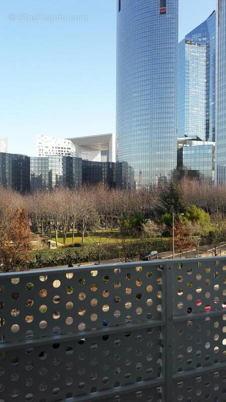 Appartement à NANTERRE