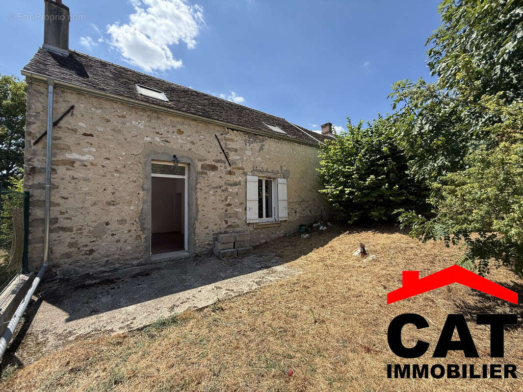 Maison à VERNOU-LA-CELLE-SUR-SEINE