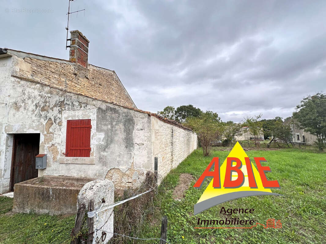 Photo 5 - Maison à BENET