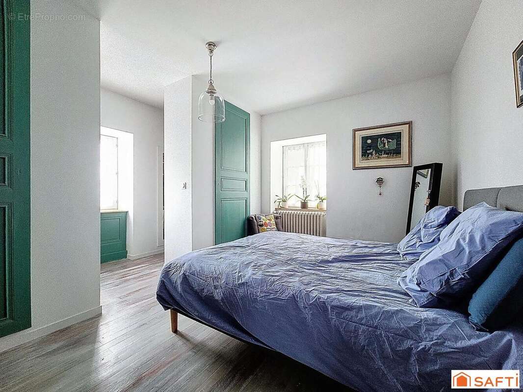 Photo 6 - Maison à THEIZE