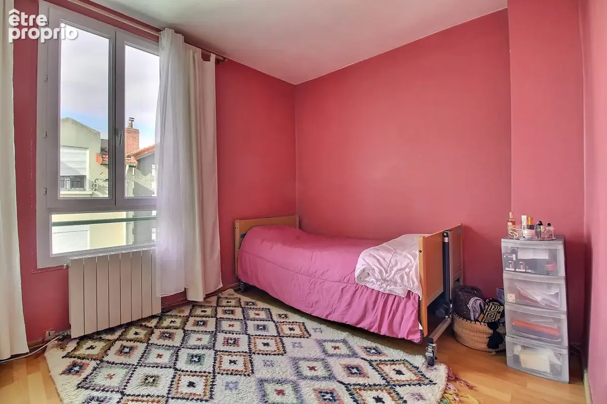 Quartier PLATEAU - Maison 5 pièces 82m²+ Appartement 3 pièces 33m² - photo 6