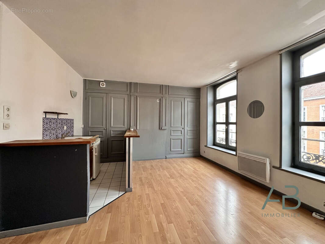 Appartement 38 m² à Lille  - photo 3