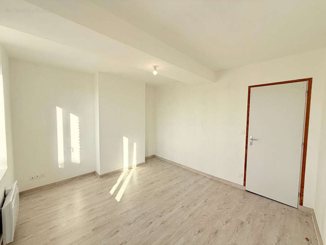 Appartement à LE NOUVION-EN-THIERACHE