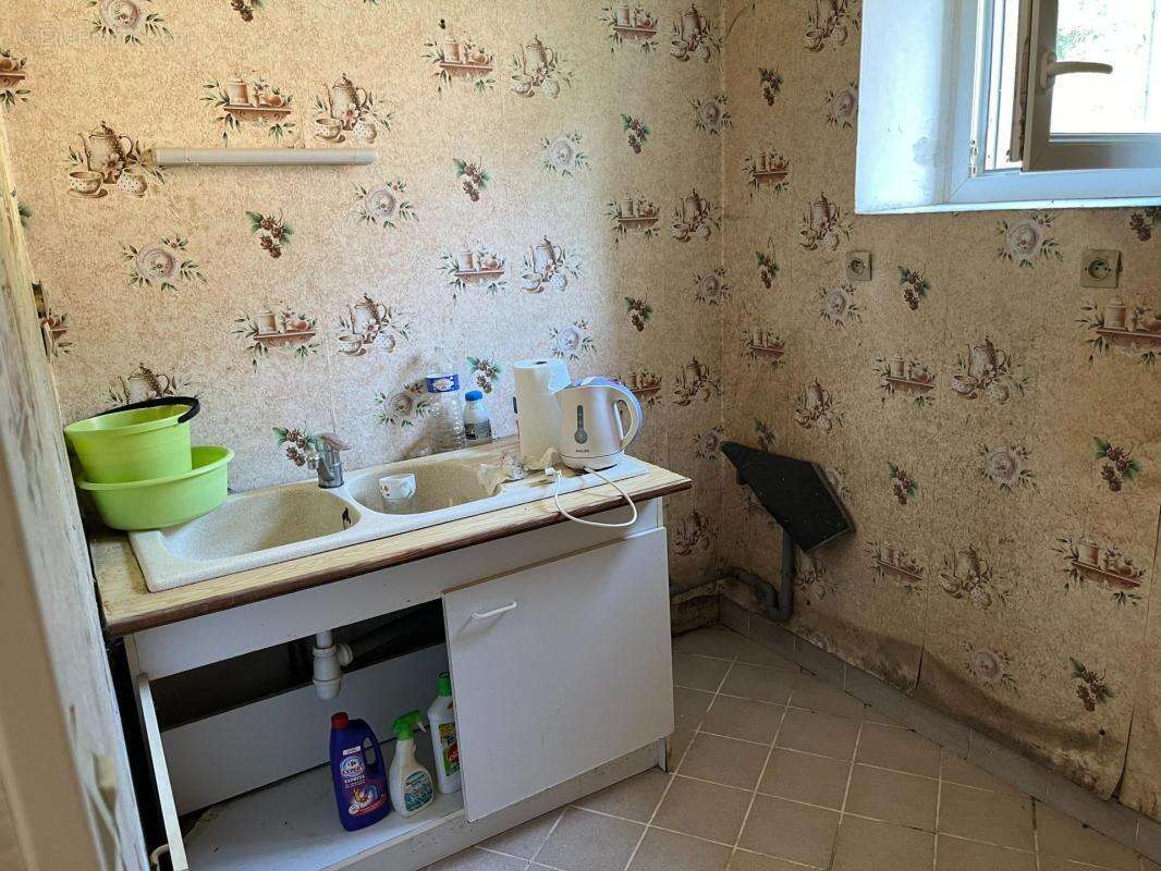 Maison à CONDE-SUR-SARTHE