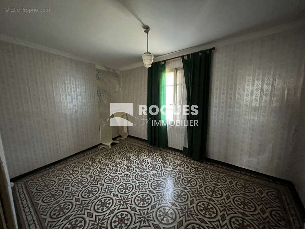 Maison à SAINT-GERVAIS-SUR-MARE