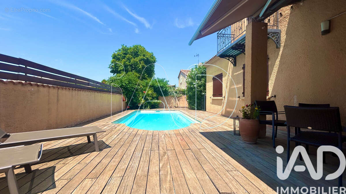 Photo 3 - Maison à LAVERUNE