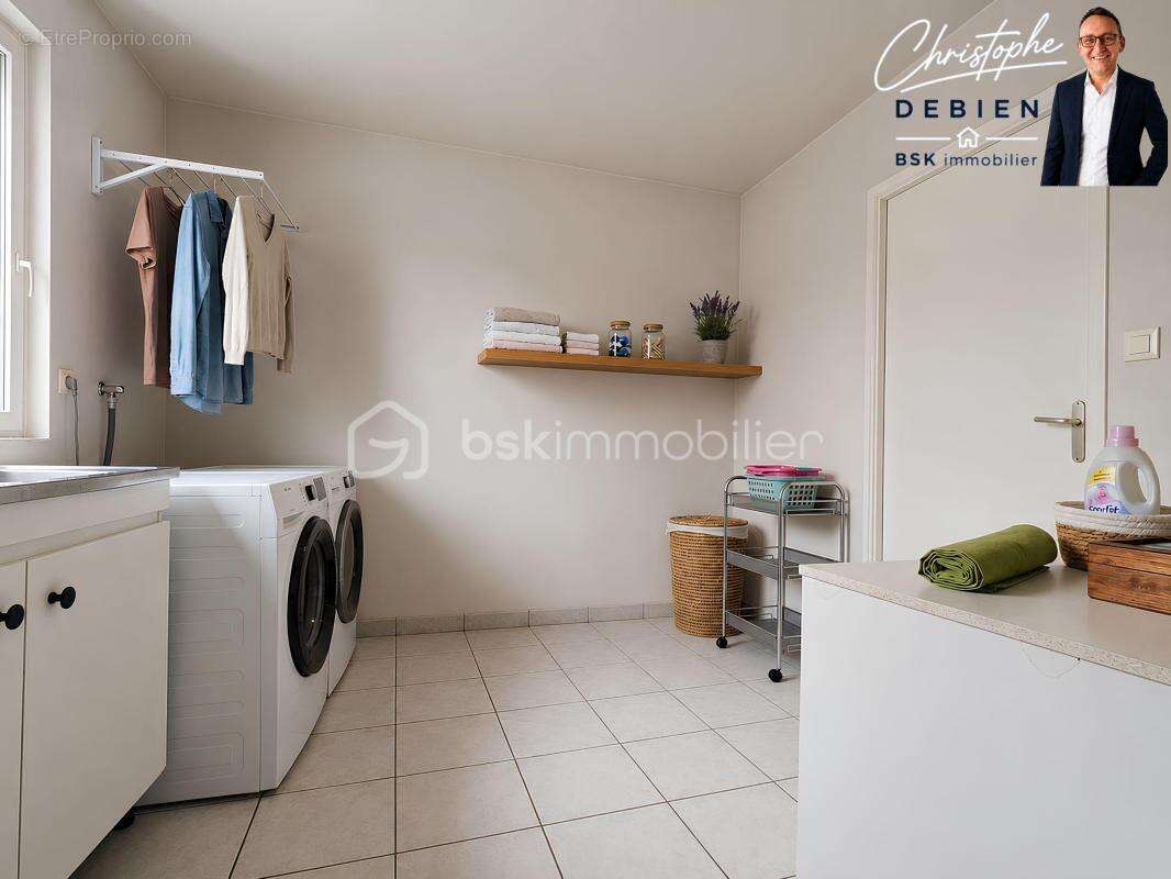 Pavillon de 2002 sur 560 m² de terrain – 3 chambres – jardin et terrasse - photo 7