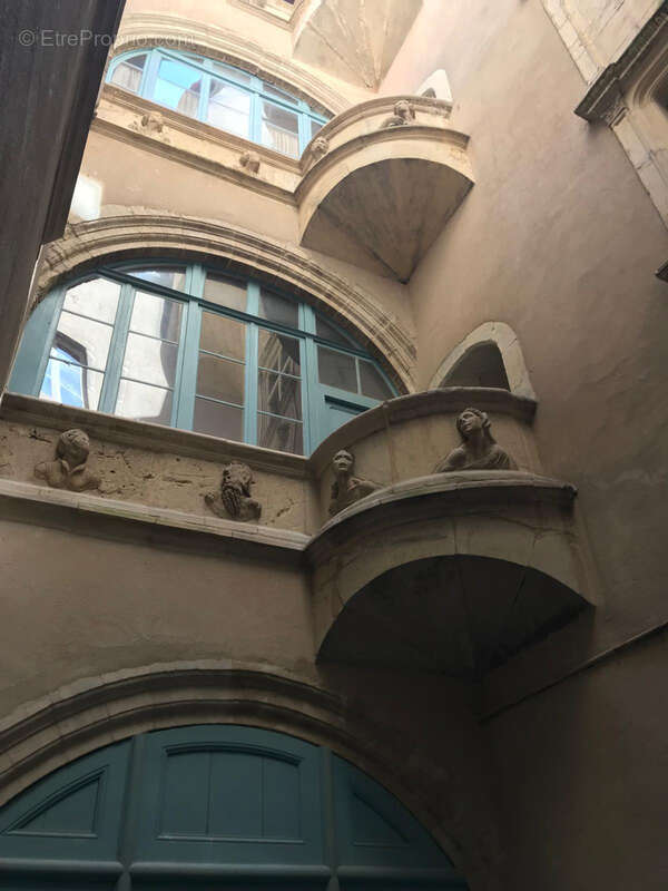 Appartement à VILLEFRANCHE-DE-ROUERGUE
