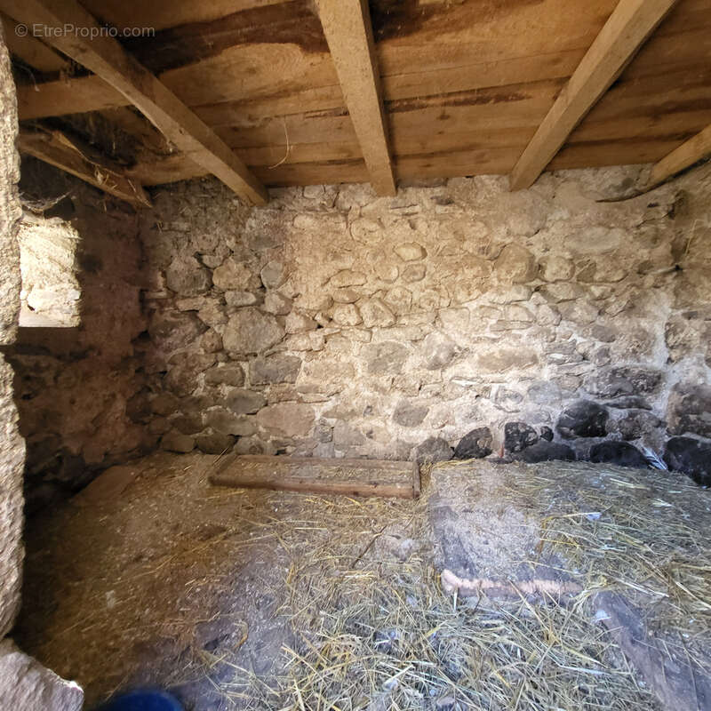 Maison à SAINT-SATURNIN