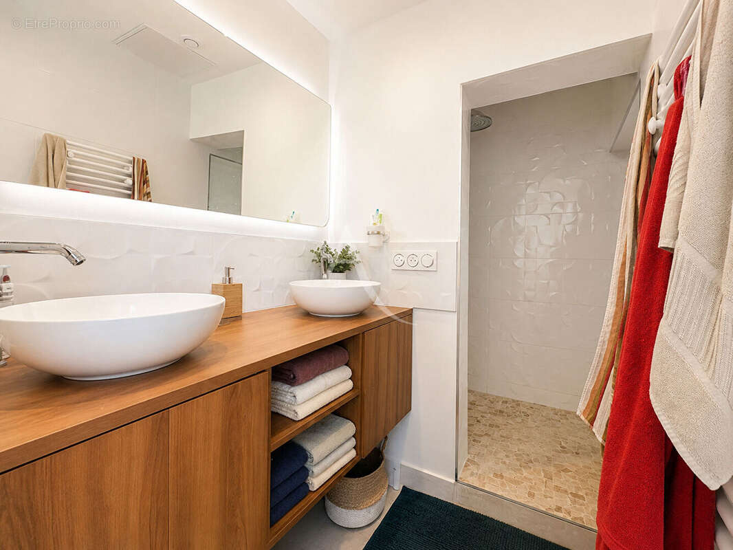 Appartement à FONTENAY-SOUS-BOIS