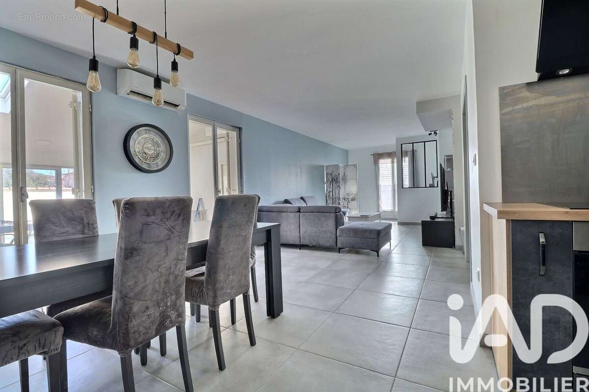 Photo 4 - Maison à VILLENEUVE-LA-RIVIERE
