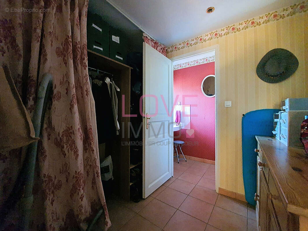 Maison à LA TOUR-DU-PIN