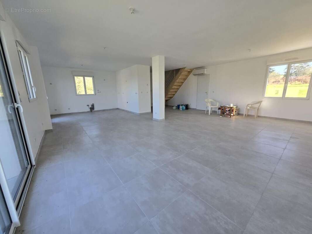 Photo 4 - Maison à SAINT-MARTIN-LA-GARENNE