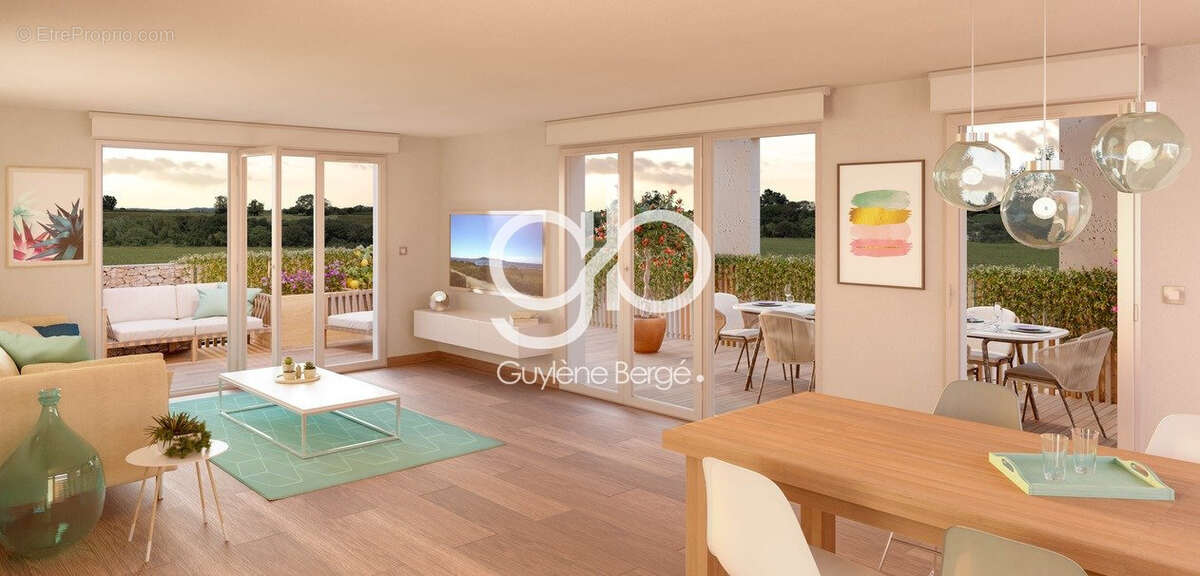 Appartement à MAUGUIO