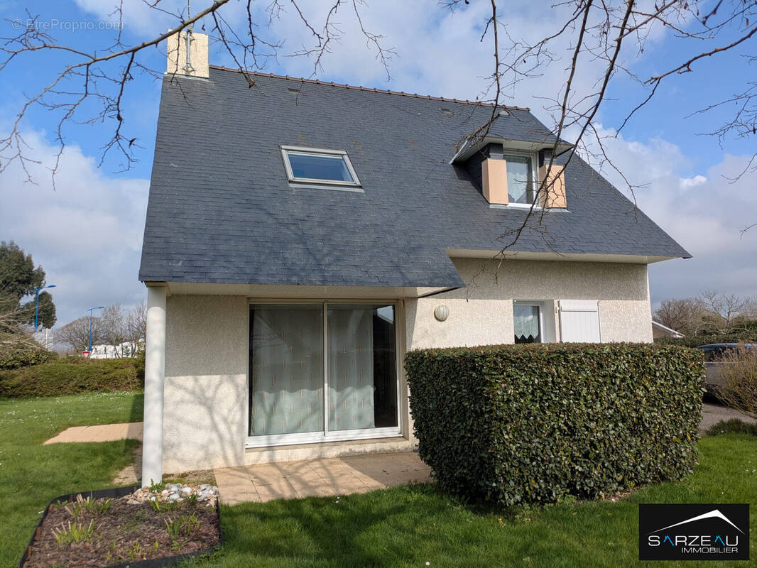 Maison à LE TOUR-DU-PARC