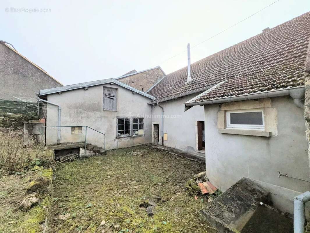 Maison à AUTIGNY-LA-TOUR