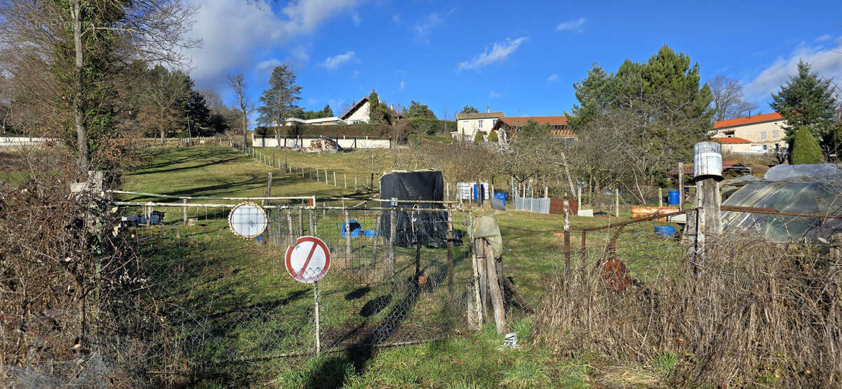 Terrain à SAINT-VINCENT