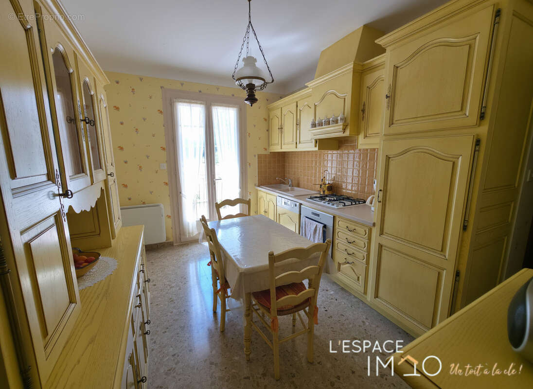 Maison à CHEVAL-BLANC