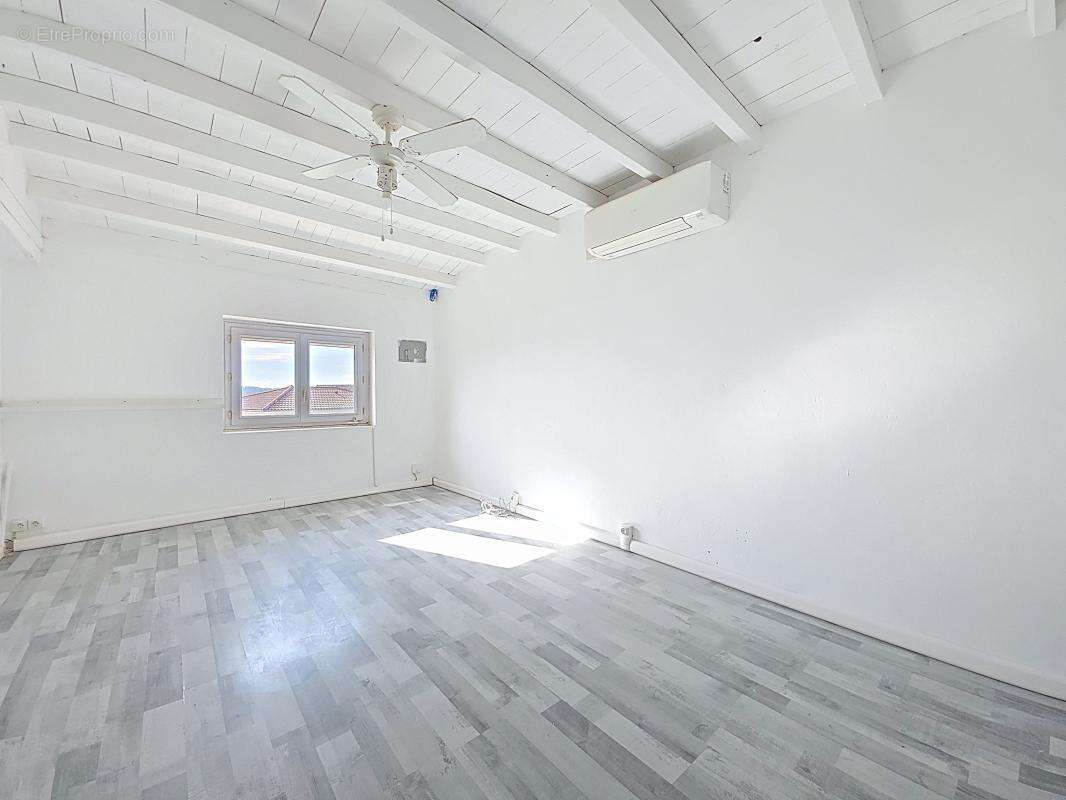 Maison à SAINT-JUST-CHALEYSSIN