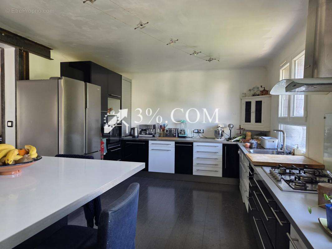 Maison à SAINT-JEAN-LA-POTERIE