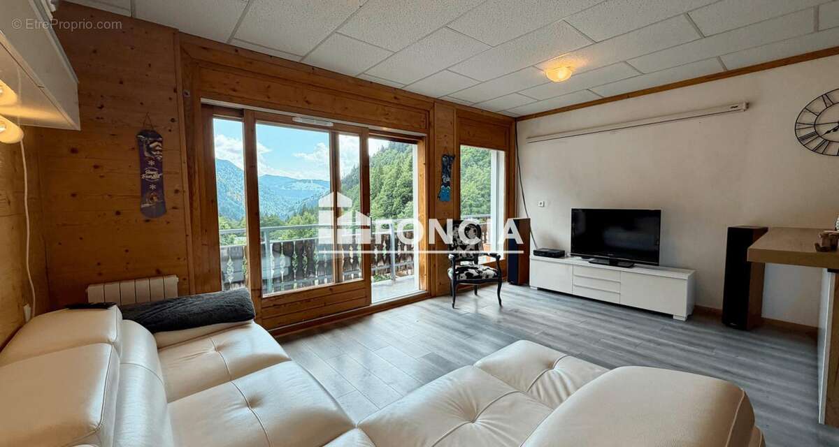 Appartement lumineux de plus de 100 m² au cœur du village de La Giettaz - photo 3