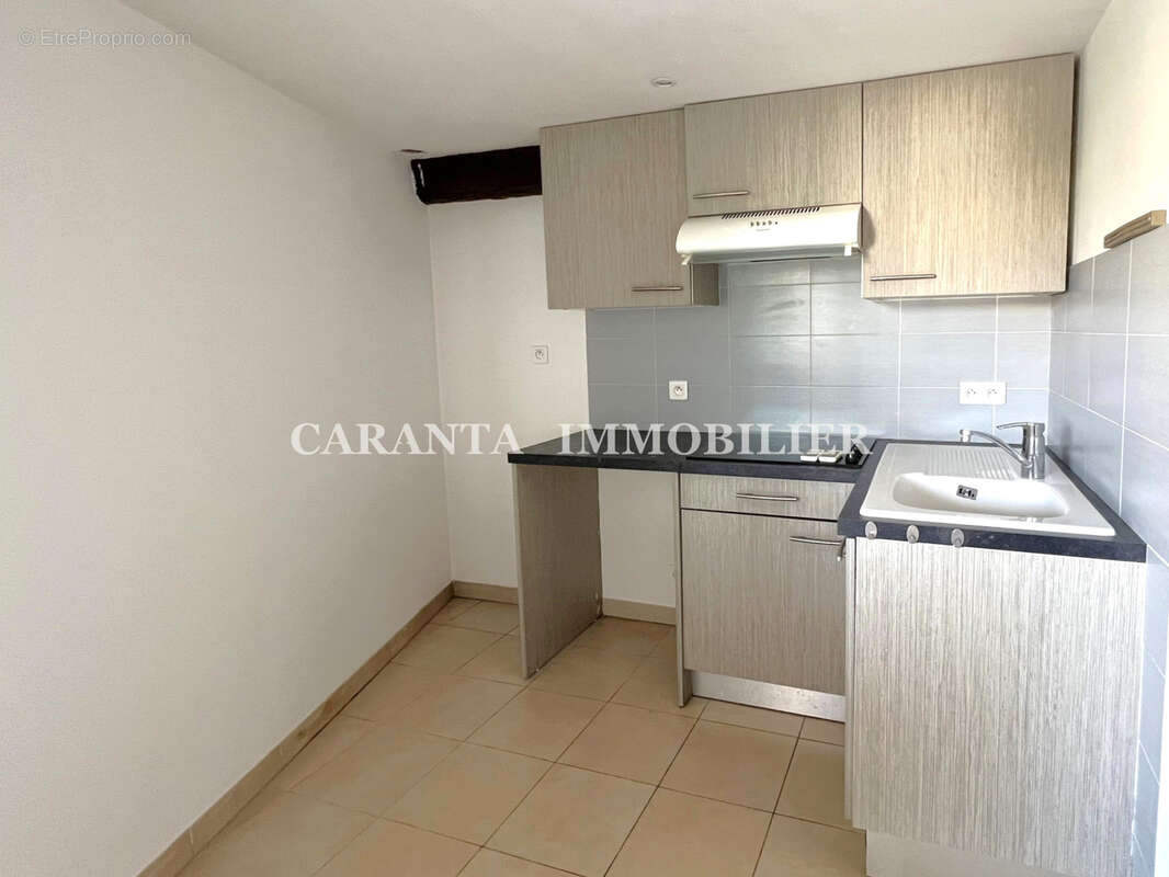 Vente Appartement 2 pièces + Mezzanine à Sainte Maxime - photo 2
