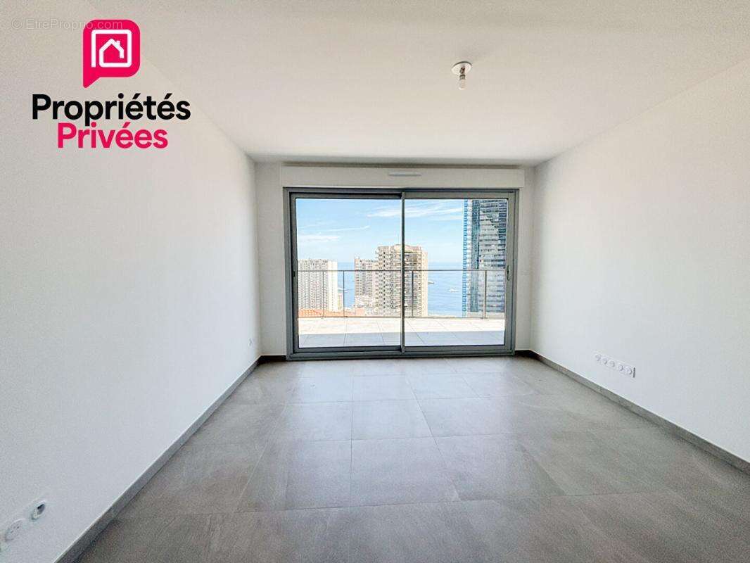 Appartement à BEAUSOLEIL