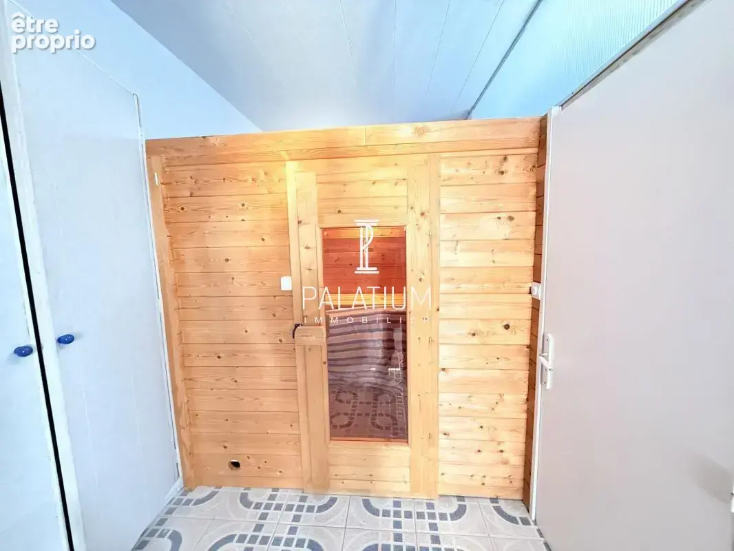 Maison bourgeoise avec vue imprenable - Quartier recherché de - photo 14