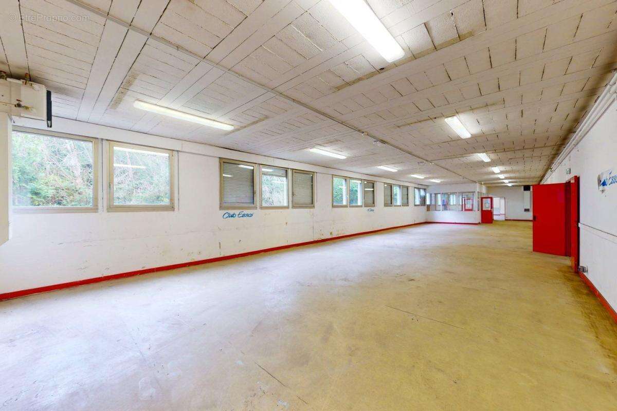 Appartement à LE PERRAY-EN-YVELINES