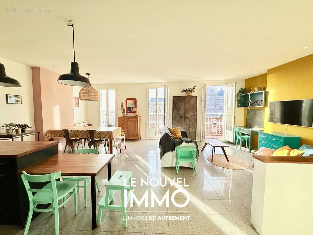 Appartement à MARSEILLE-2E
