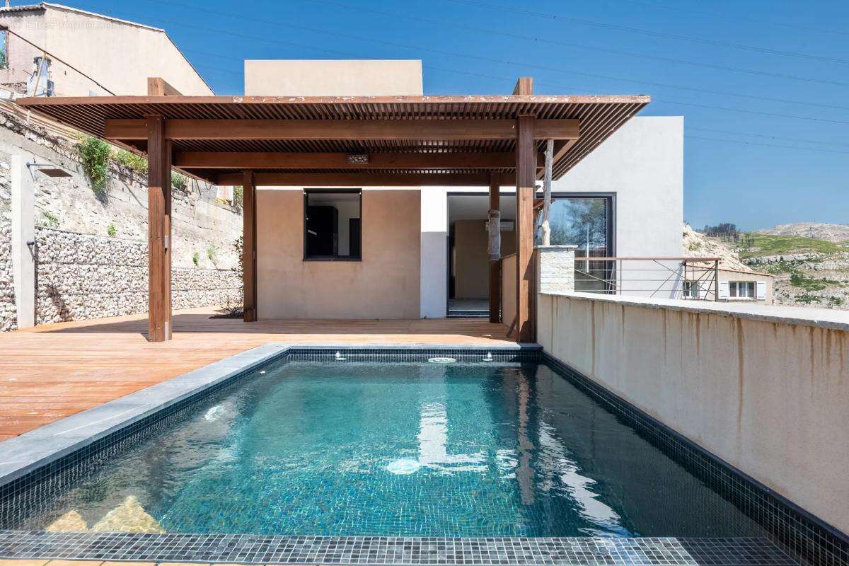Maison à MARSEILLE-16E
