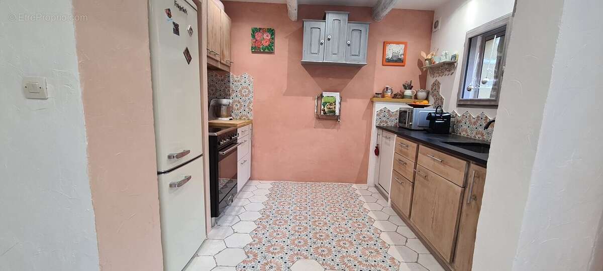 Maison à SAINT-QUENTIN-LA-POTERIE