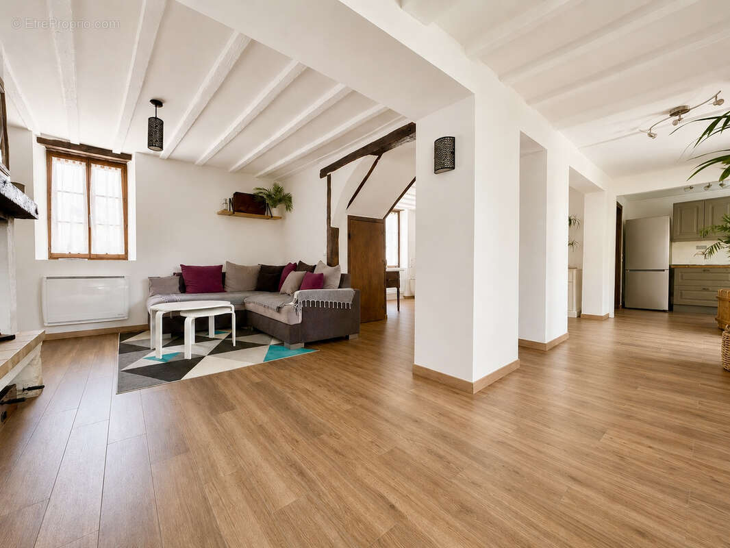 Maison à SENLIS