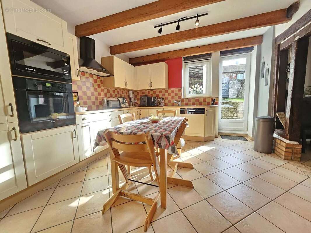 Maison à EINVILLE-AU-JARD