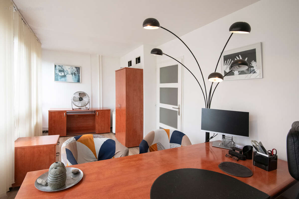 Appartement à NANTERRE
