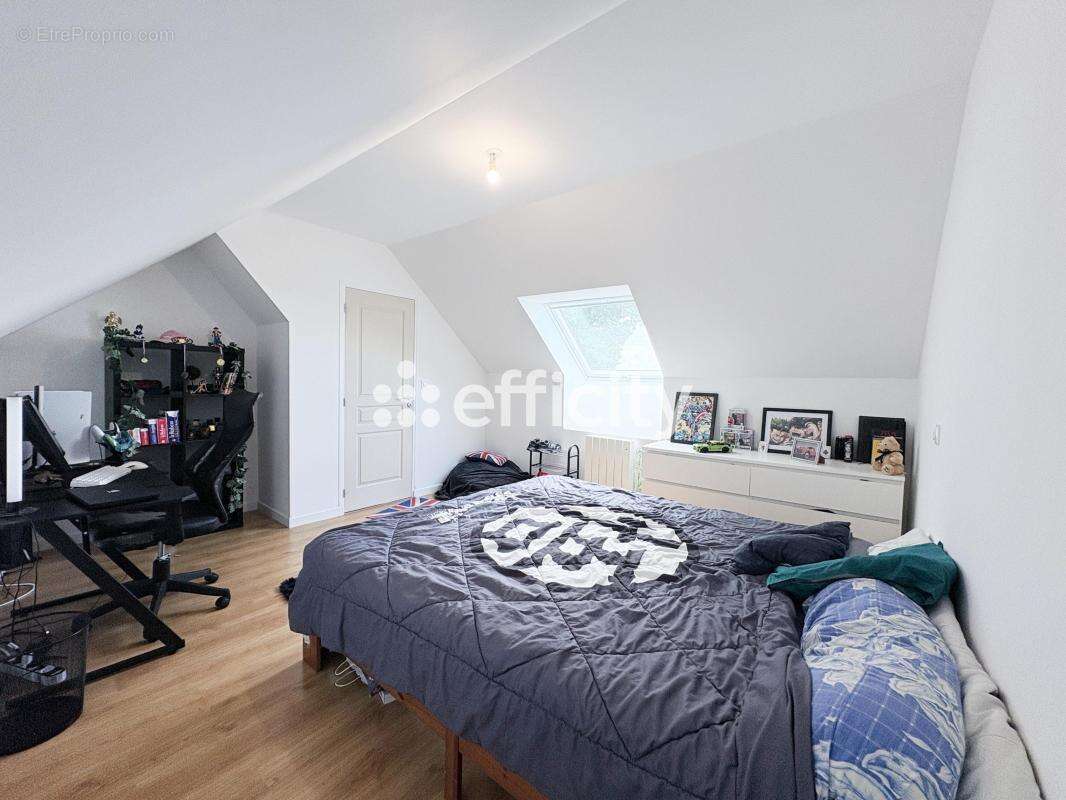 Maison 126 m² à Moyon  - photo 16