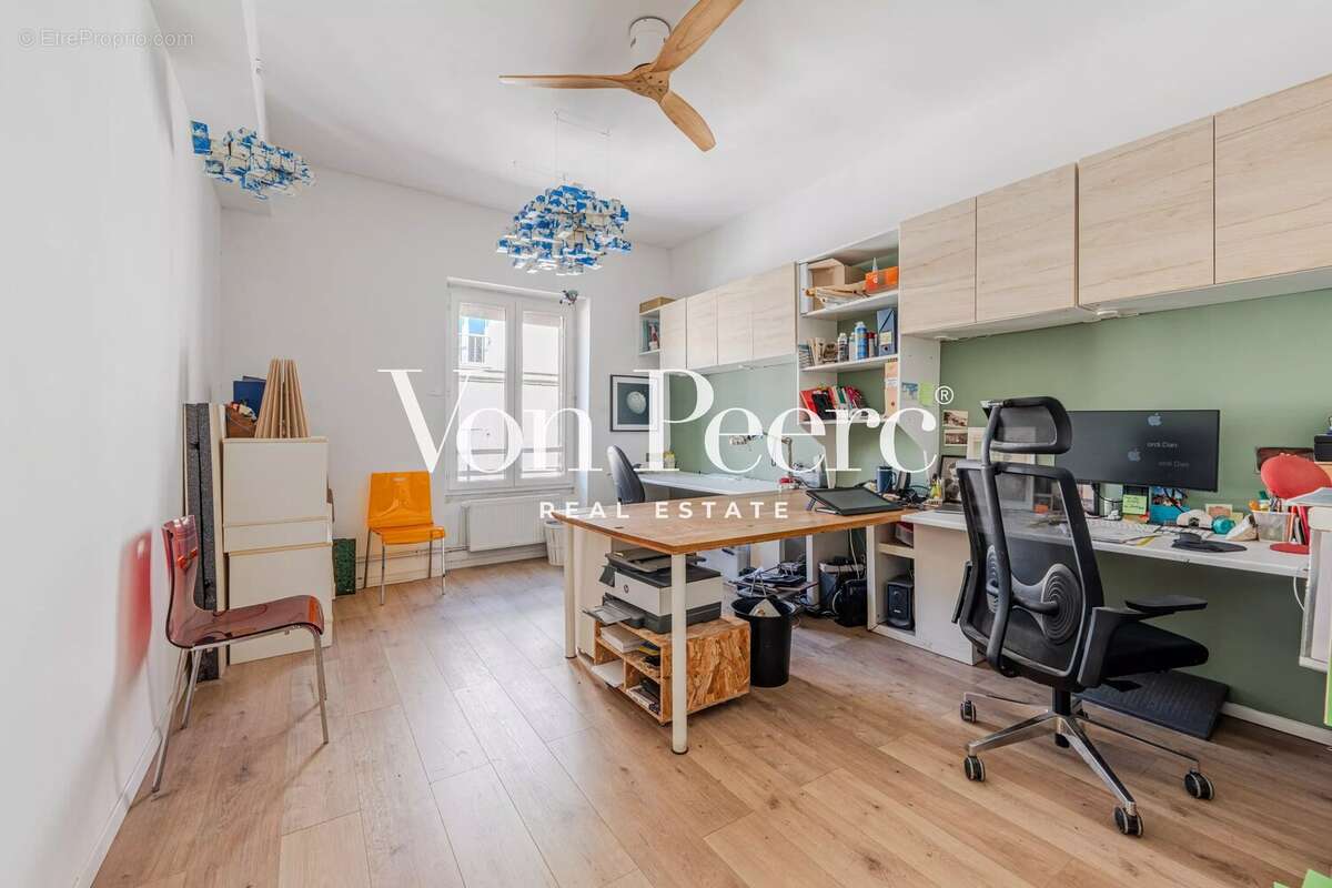 Maison à VILLENEUVE-LES-AVIGNON