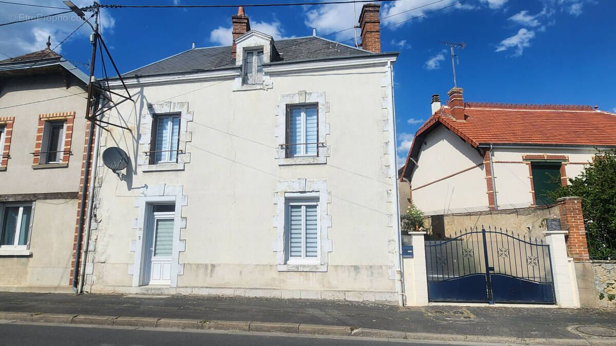 Maison à MENNETOU-SUR-CHER