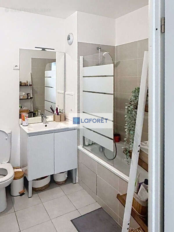 Appartement à SARTROUVILLE