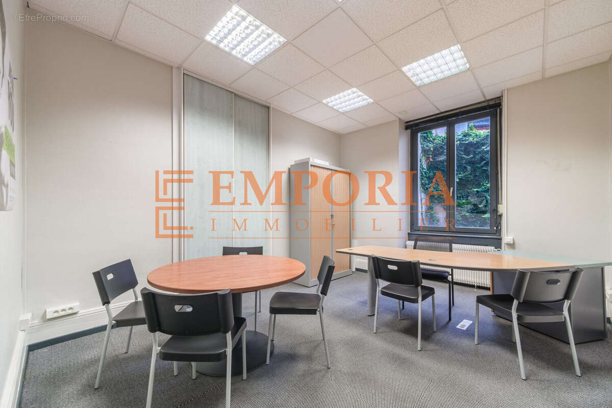 Commerce à MULHOUSE