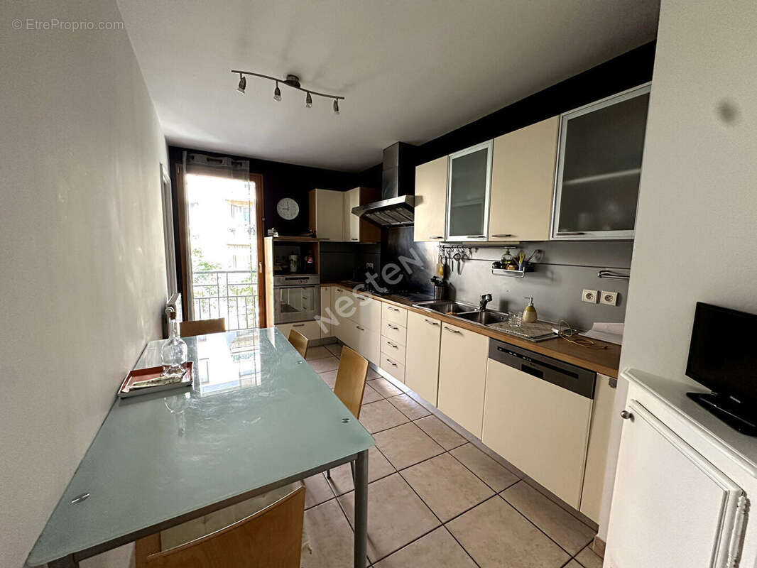 Appartement à VILLEURBANNE