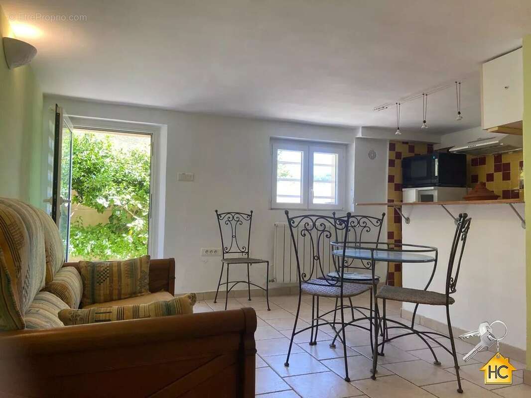 Appartement à LE CANNET