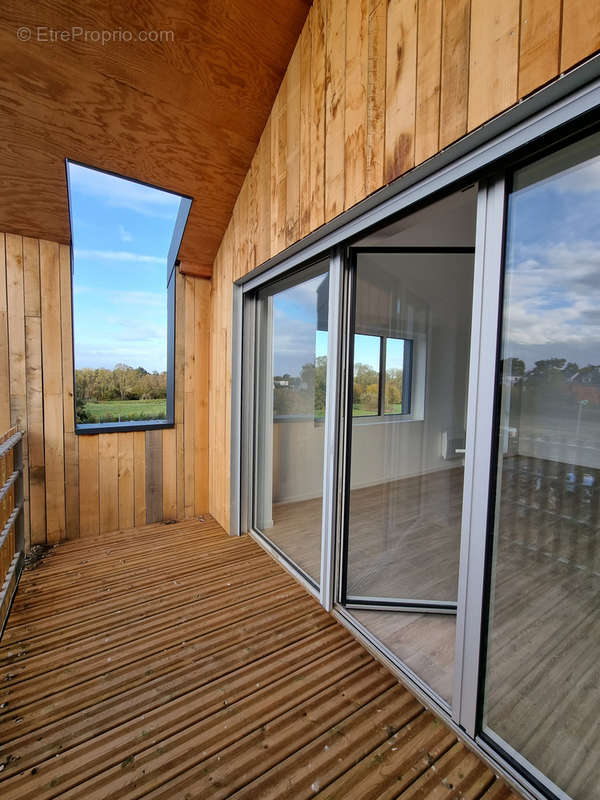 Appartement à SAINT-ERBLON