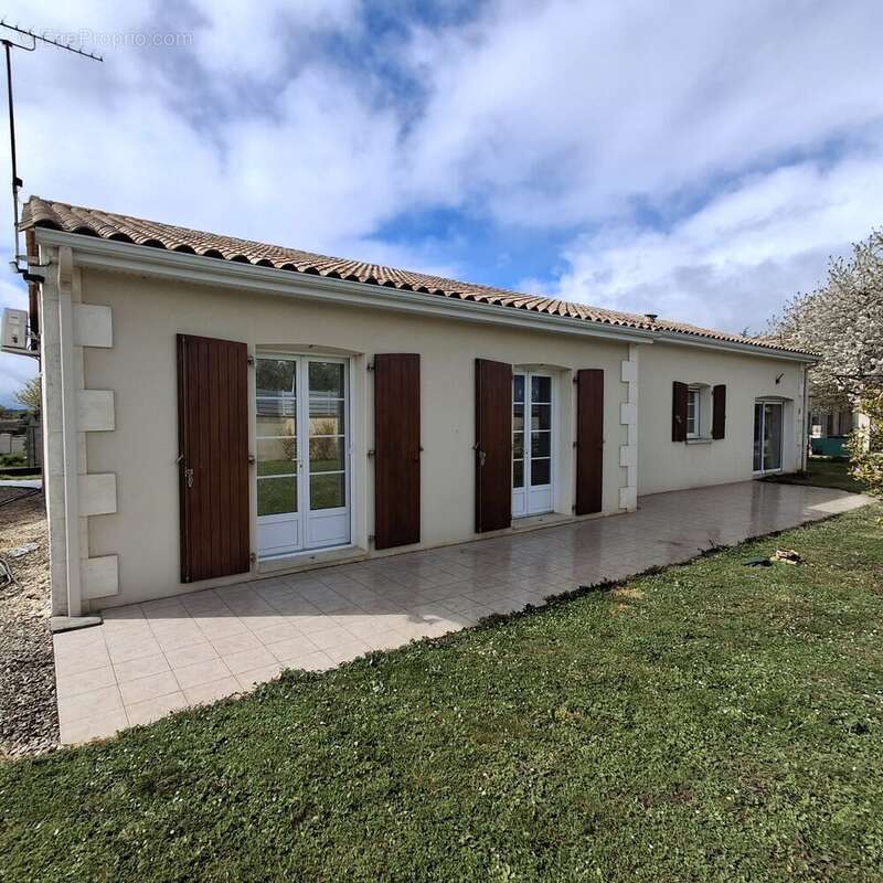 Maison à SIREUIL