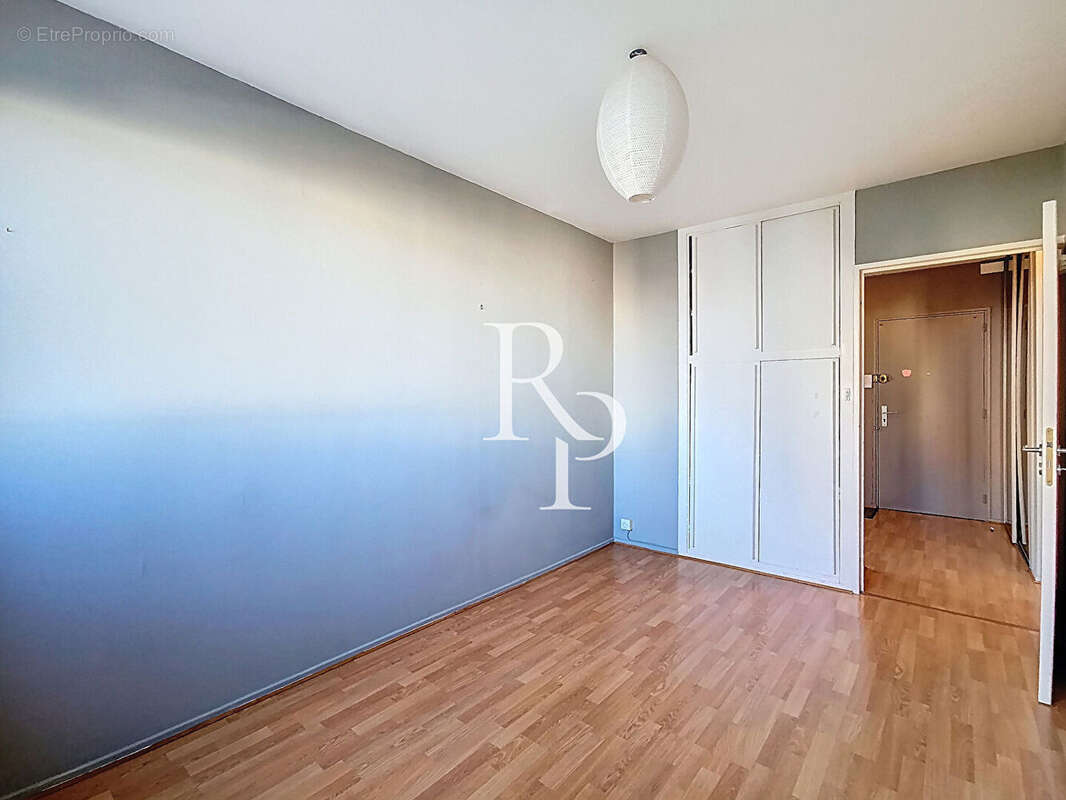 Appartement à TASSIN-LA-DEMI-LUNE